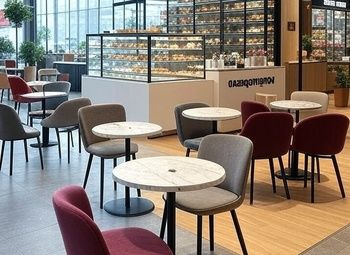 Фото 3 Кафе-кондитерская известной сети в ТЦ