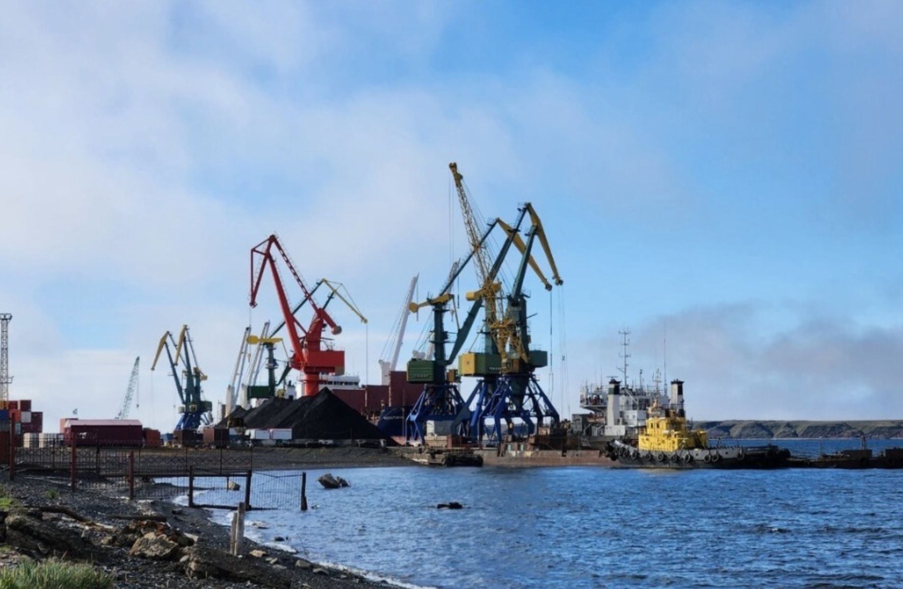 Фото 3 Транспортная компания / доставка груза на Дальний Восток
