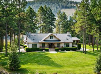 Готовый арендный бизнес - Дом у леса всего в 7 км от КАД! 