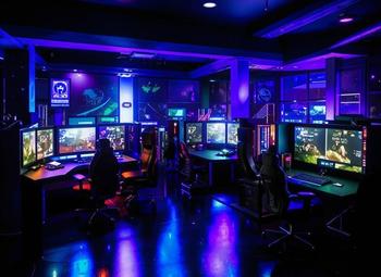 Фото 2 Компьютерный клуб + лаундж бар