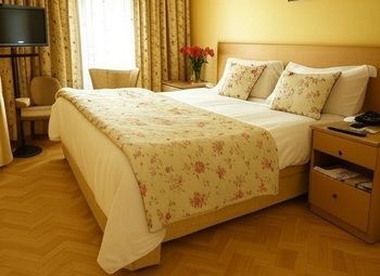 Фото Отель на 31 номер в супер-локации/Чистая прибыль 1 млн