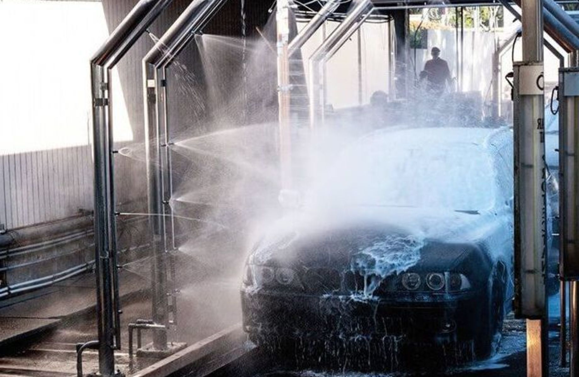 Прибыльная робот автомойка с быстрой окупаемостью