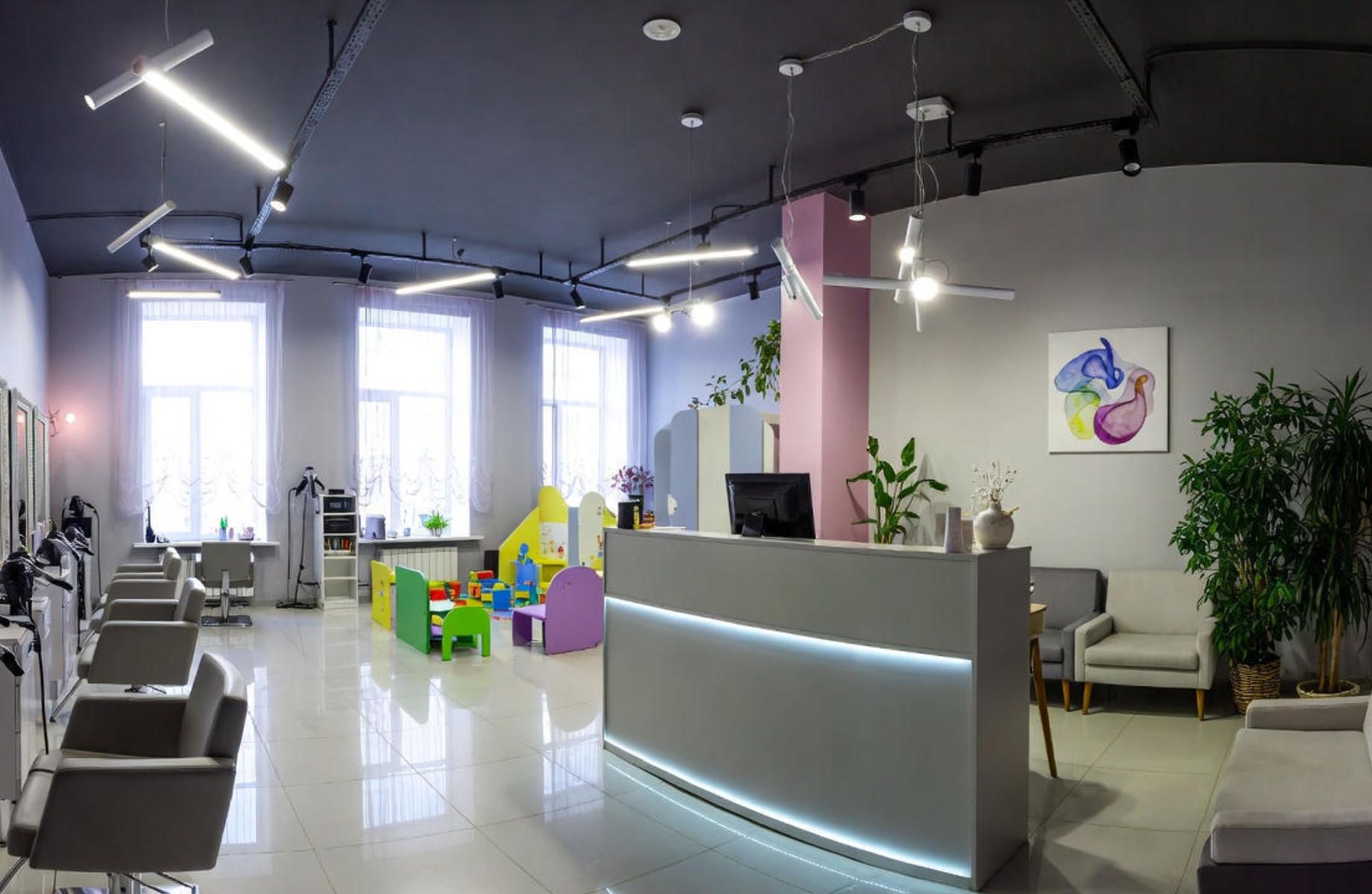 Прибыльный семейный салон красоты с детской комнатой