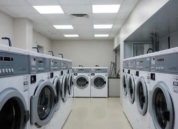 Прибыльная химчистка-прачечная премиум-класса в Санкт-Петербурге