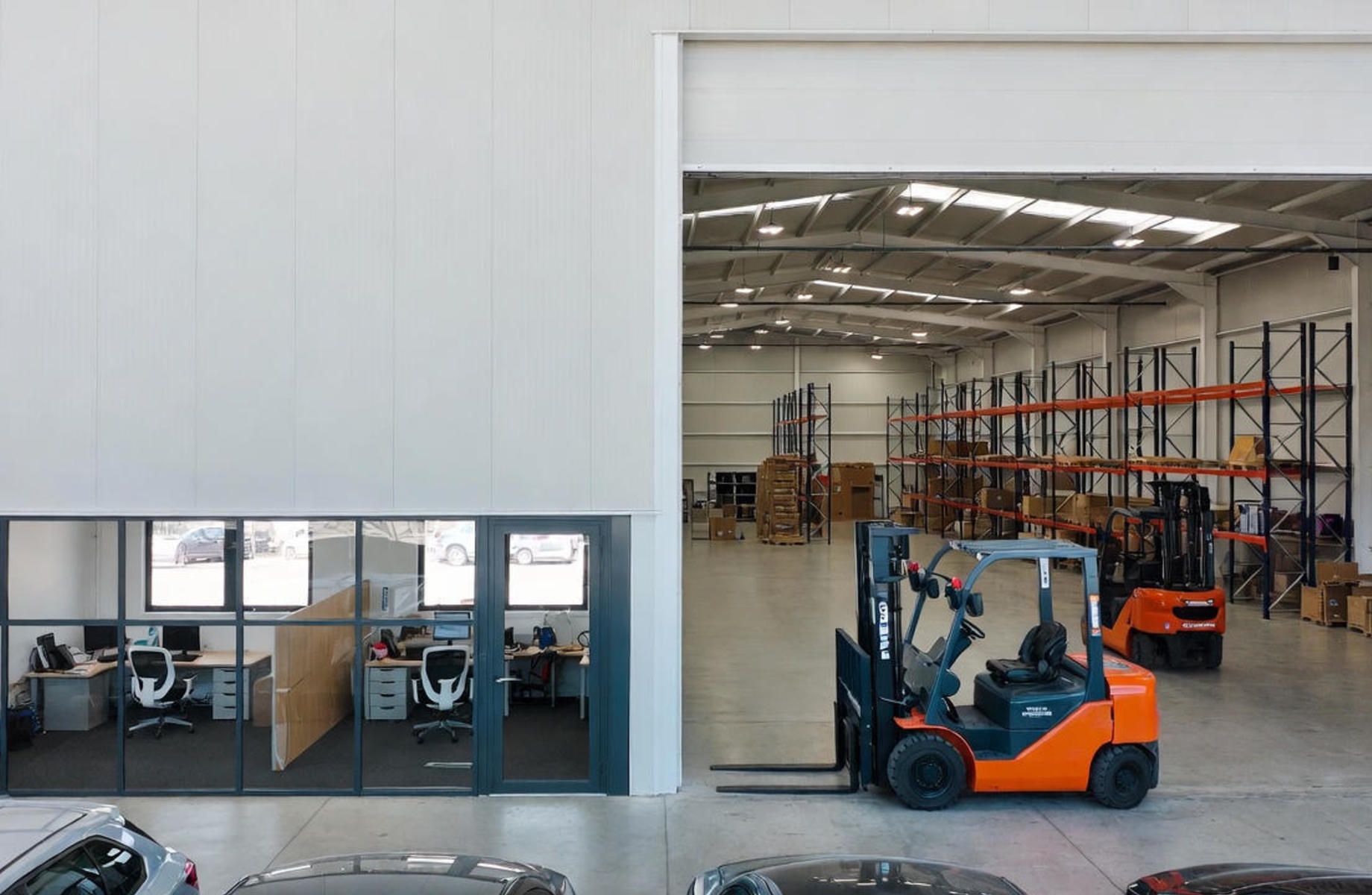 Прибыльный бизнес по оптово-розничной торговле древесно-плитными матер