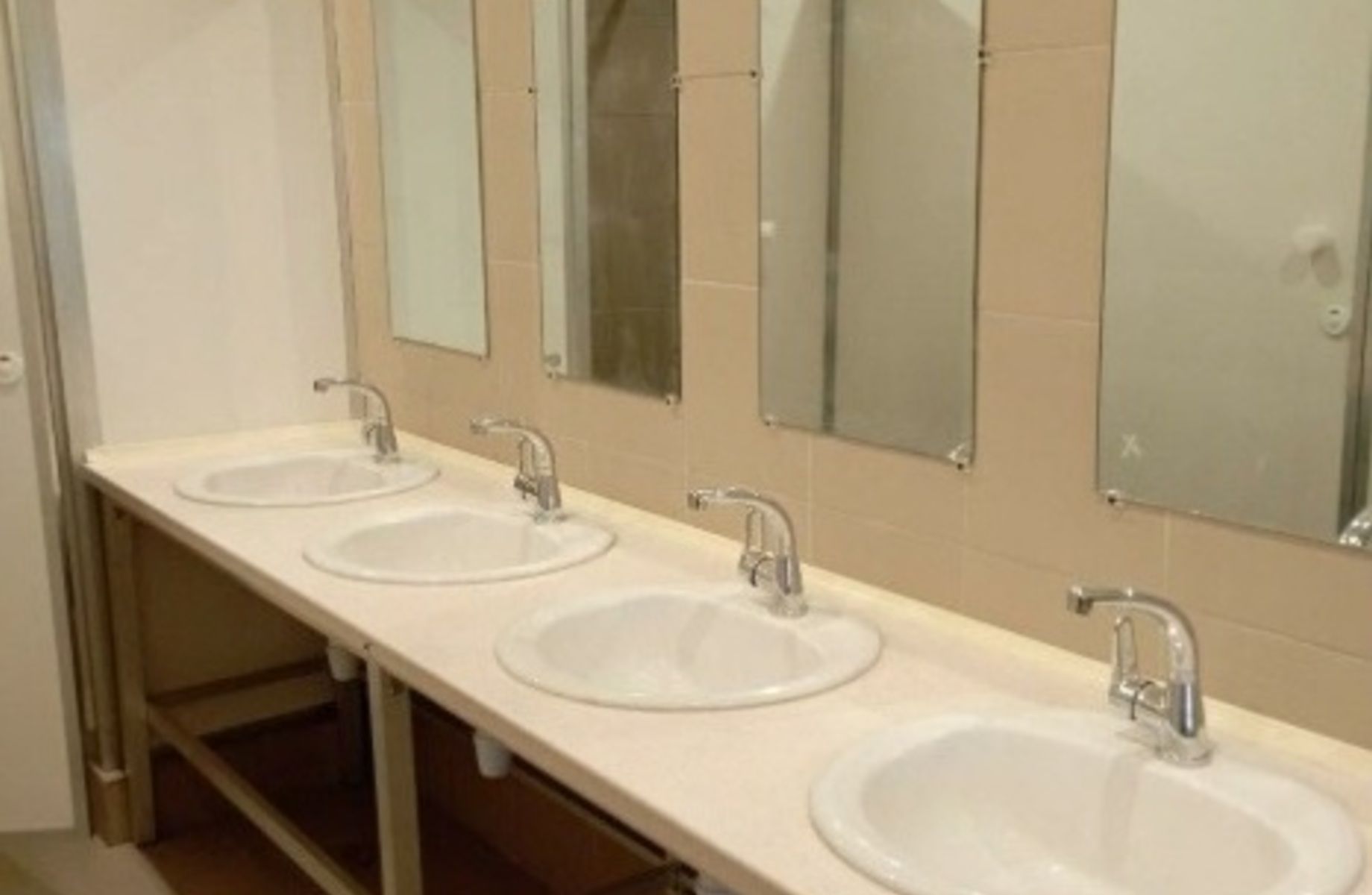 Фото 1 Хостел на 120 вблизи метро / ВРИ соответствует