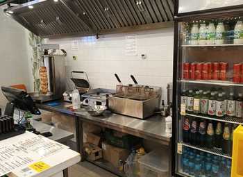 Фото 1 Выпечка/шаурма в ТЦ