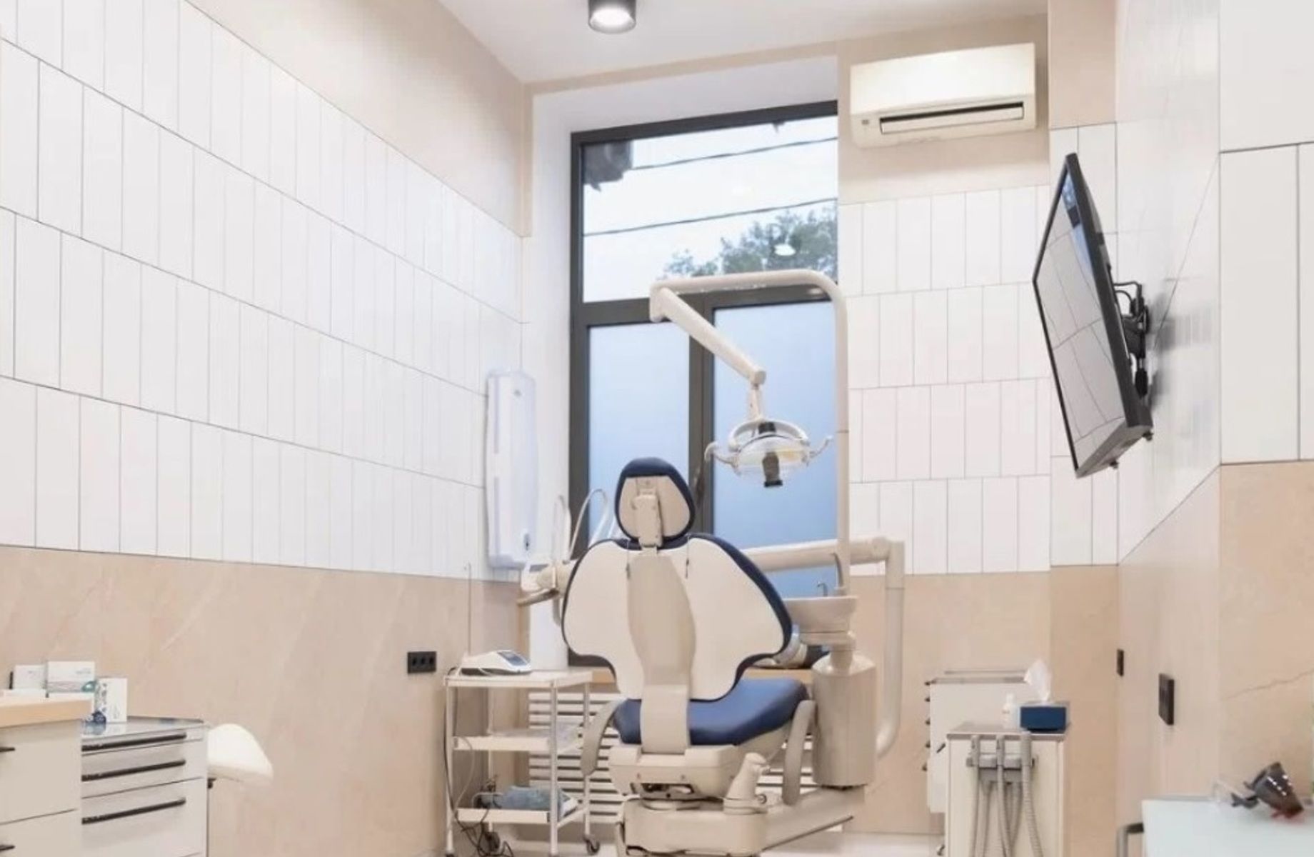 Фото 3 Готовая стоматология с помещением в собственности в ЖК