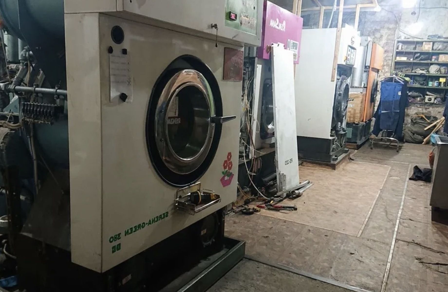 Химчистка + швейный цех. 20 лет работы, постоянные Заказчики