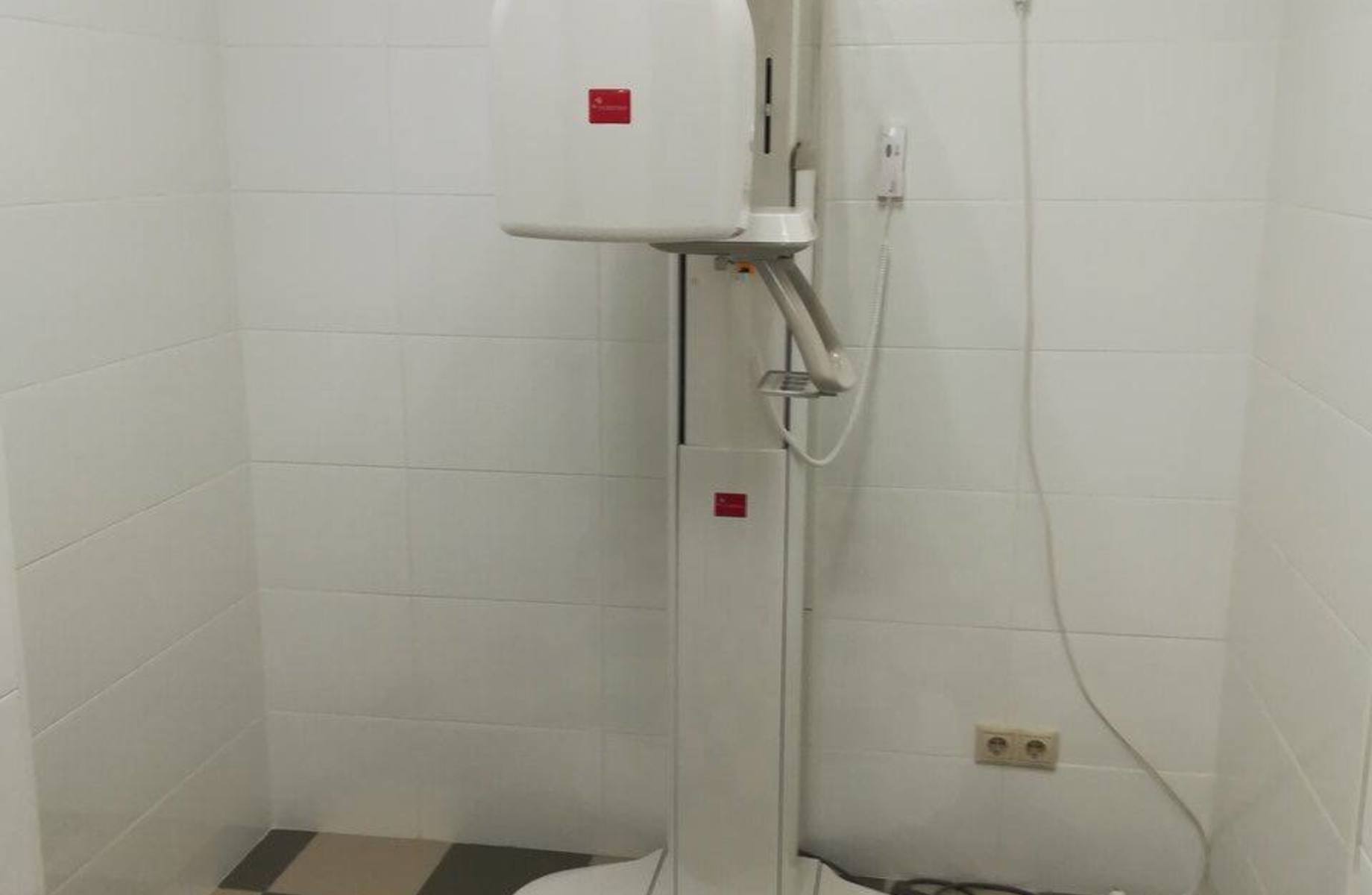 Фото 4 Современная стоматология на 2 кабинета с лицензиями и выстроенными