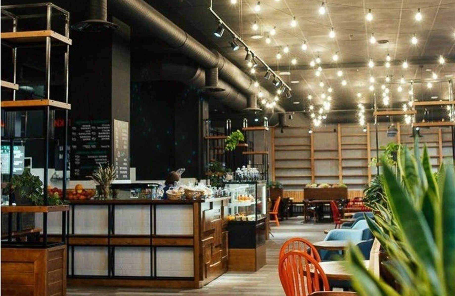 Ресторан в проходимом месте в 5 мин. от м. Ладожская