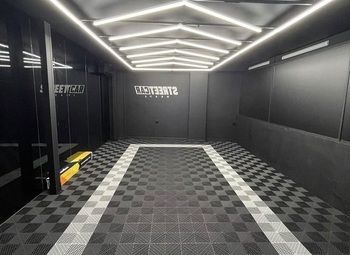 Фото 2 Мойка-детейлинг на первой линии у АЗС и Автосервисов