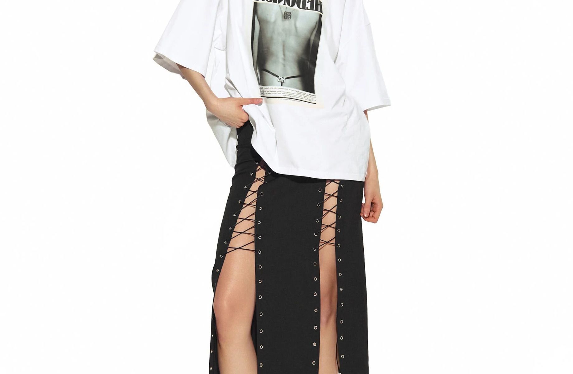 Женский бренд одежды в сегменте "доступный люкс"