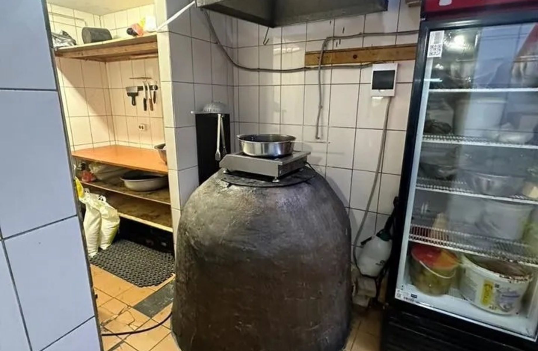 Кафе-шаверма в отличной локации