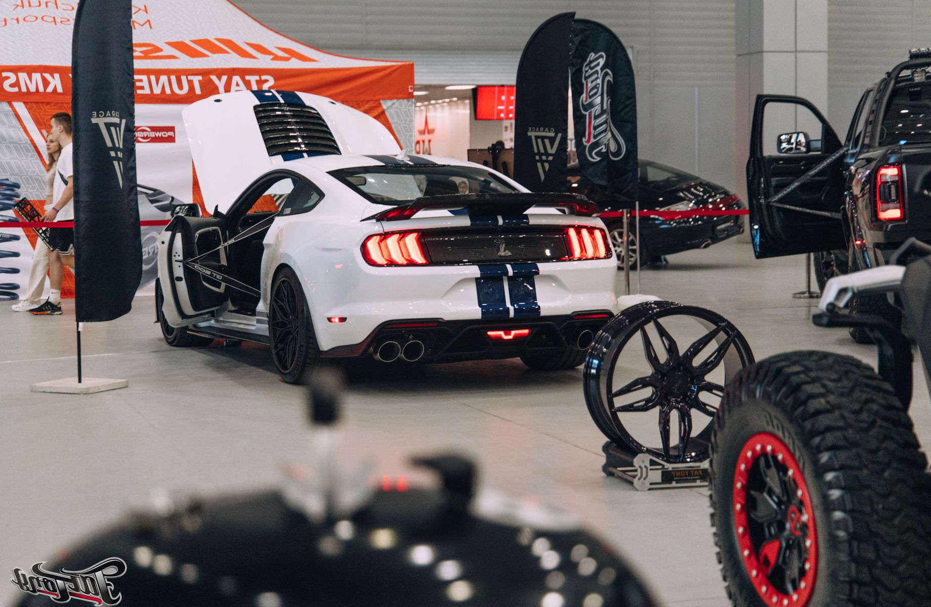 Автосервис. Тюнинг-центр