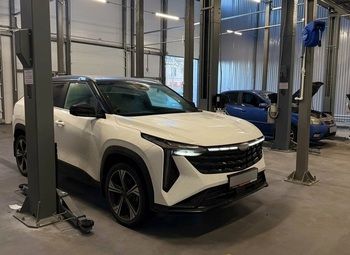 Автосервис с новыми ремонтом и подъёмниками / 400 м2