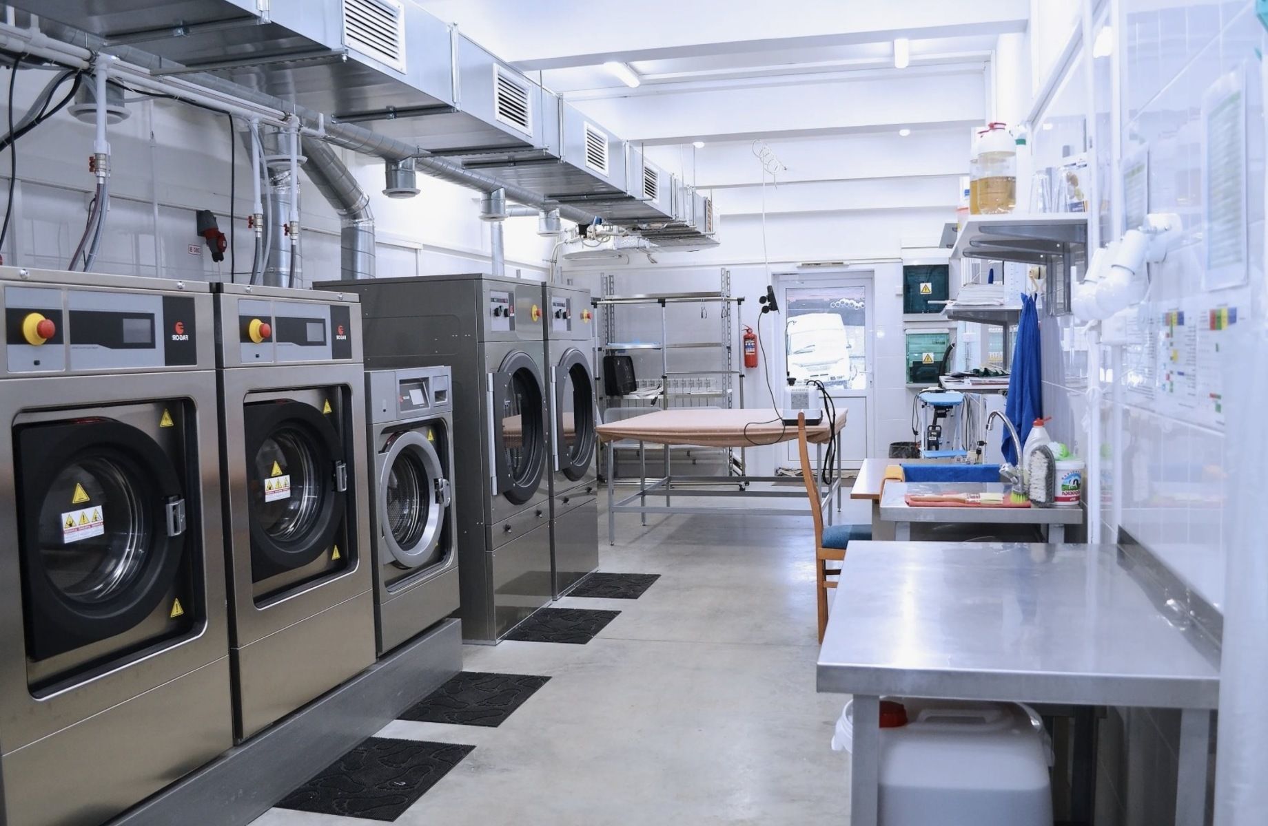 Фото 1 Сеть химчисток-прачечных. 9 лет работы