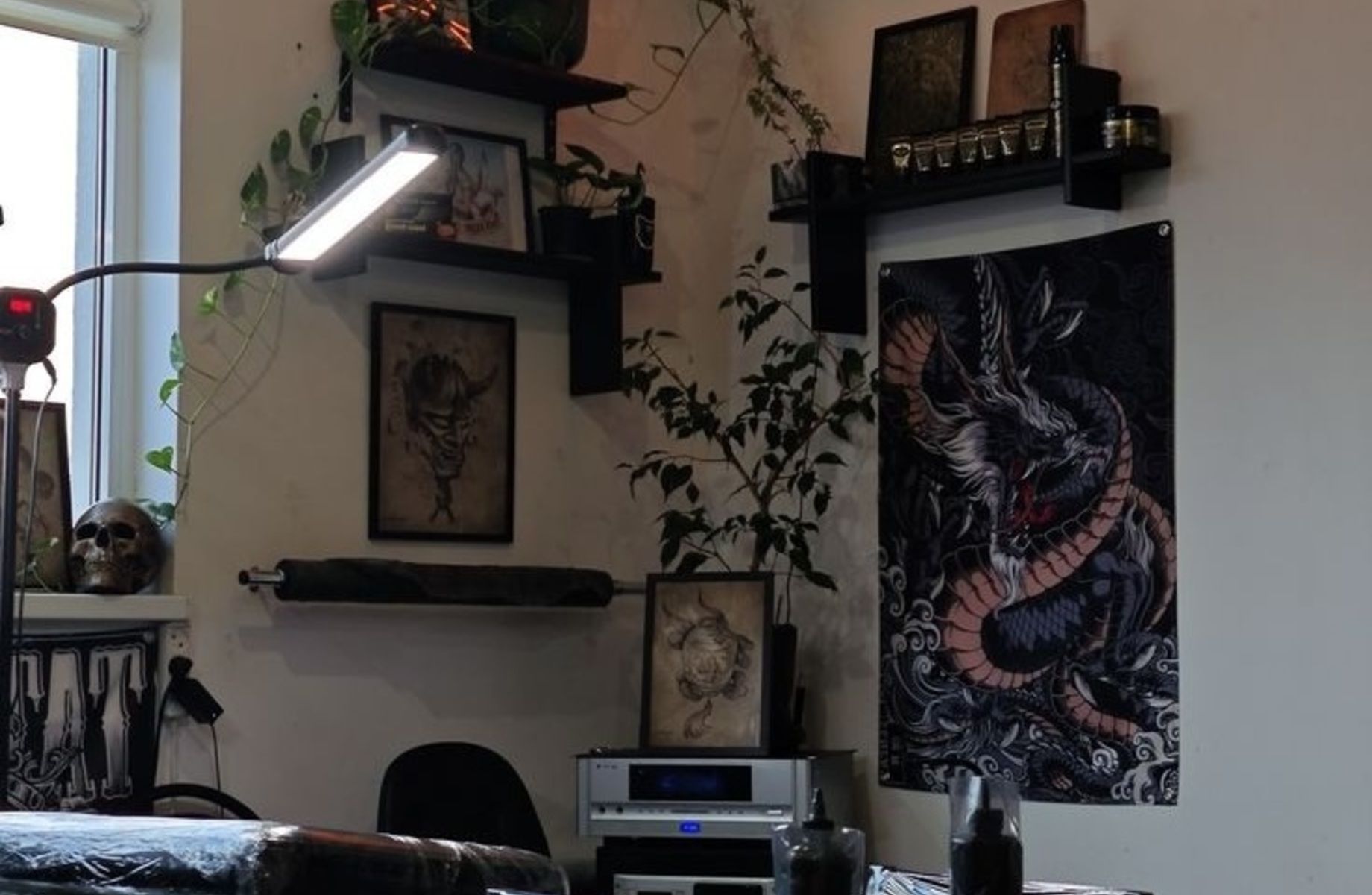 Студия татуировок и пирсинга у 2-х станций метро в центре