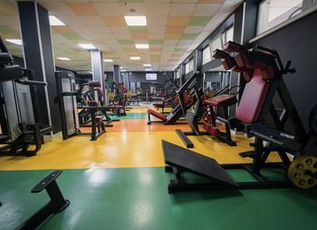 Фитнес центр рядом с метро в спальнике. 10 лет работы