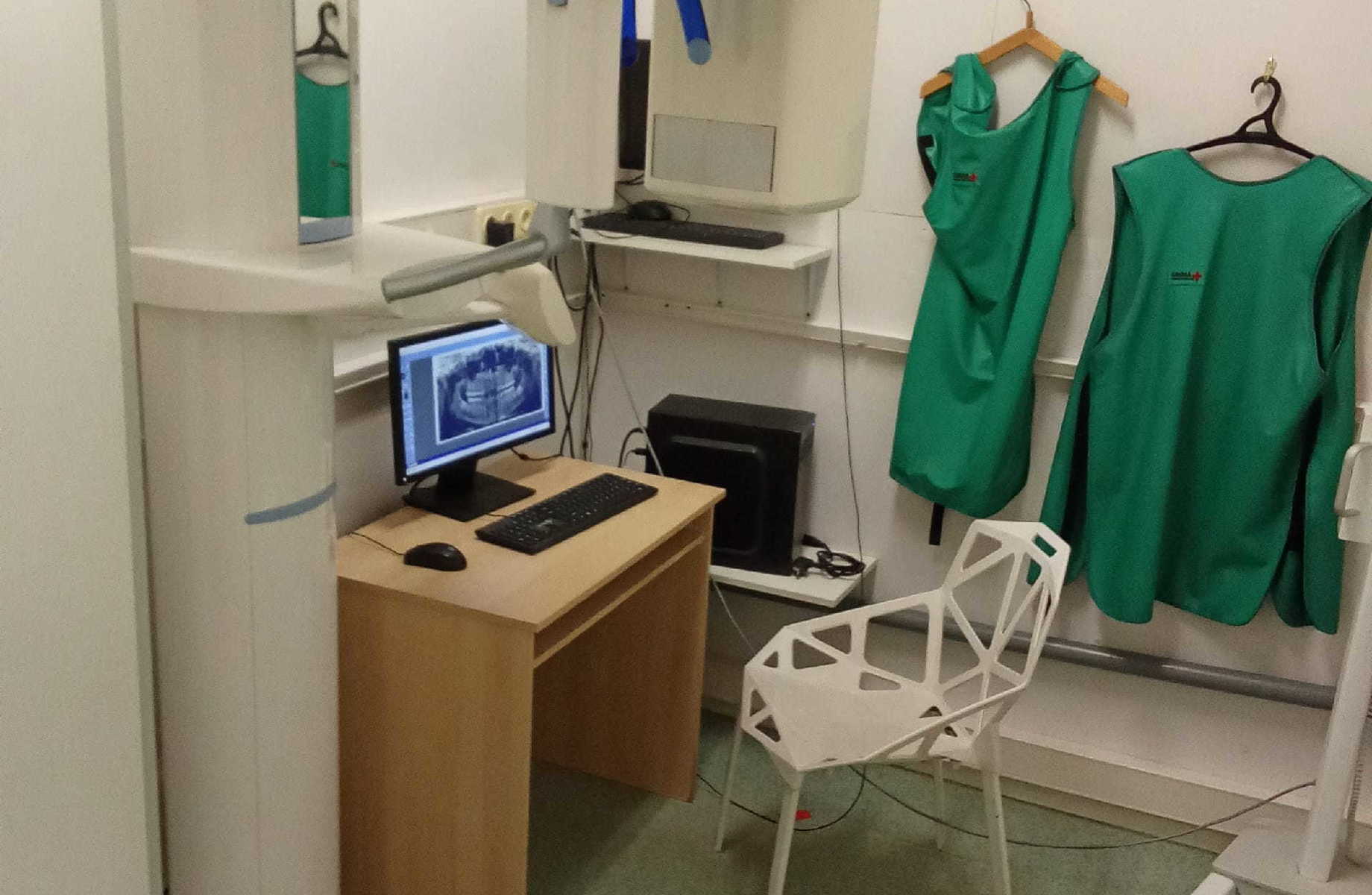 Стоматология на 6 кабинетов в 2 шагах от метро