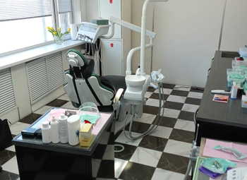 Стоматология на 6 кабинетов в 2 шагах от метро