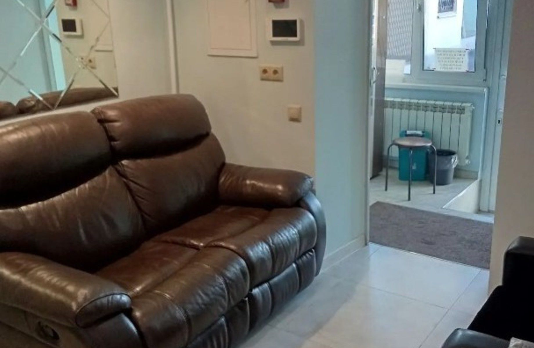 Стоматологическая клиника на 2 кресла с помещением