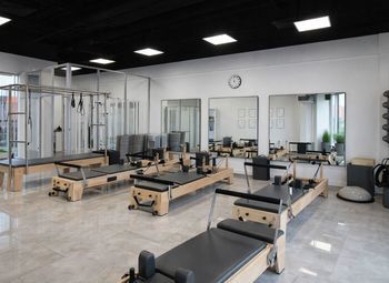 Студия пилатеса на реформерах