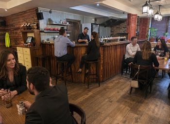 Ресторан в 3 минутах от метро в центре Москвы — прибыль 527 000 