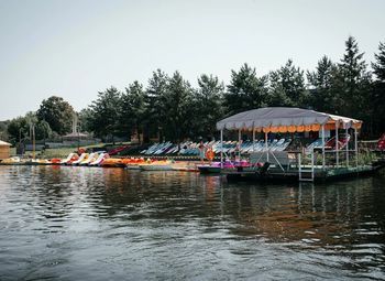 Действующая лодочная станция