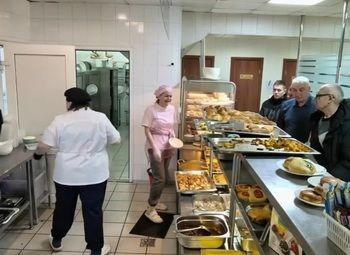 Производства-столовые в учебных заведениях/2200 м2/ Аренда 340т.р.