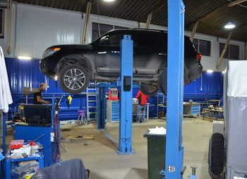 Автосервис с грузовым постом и шиномонтажом