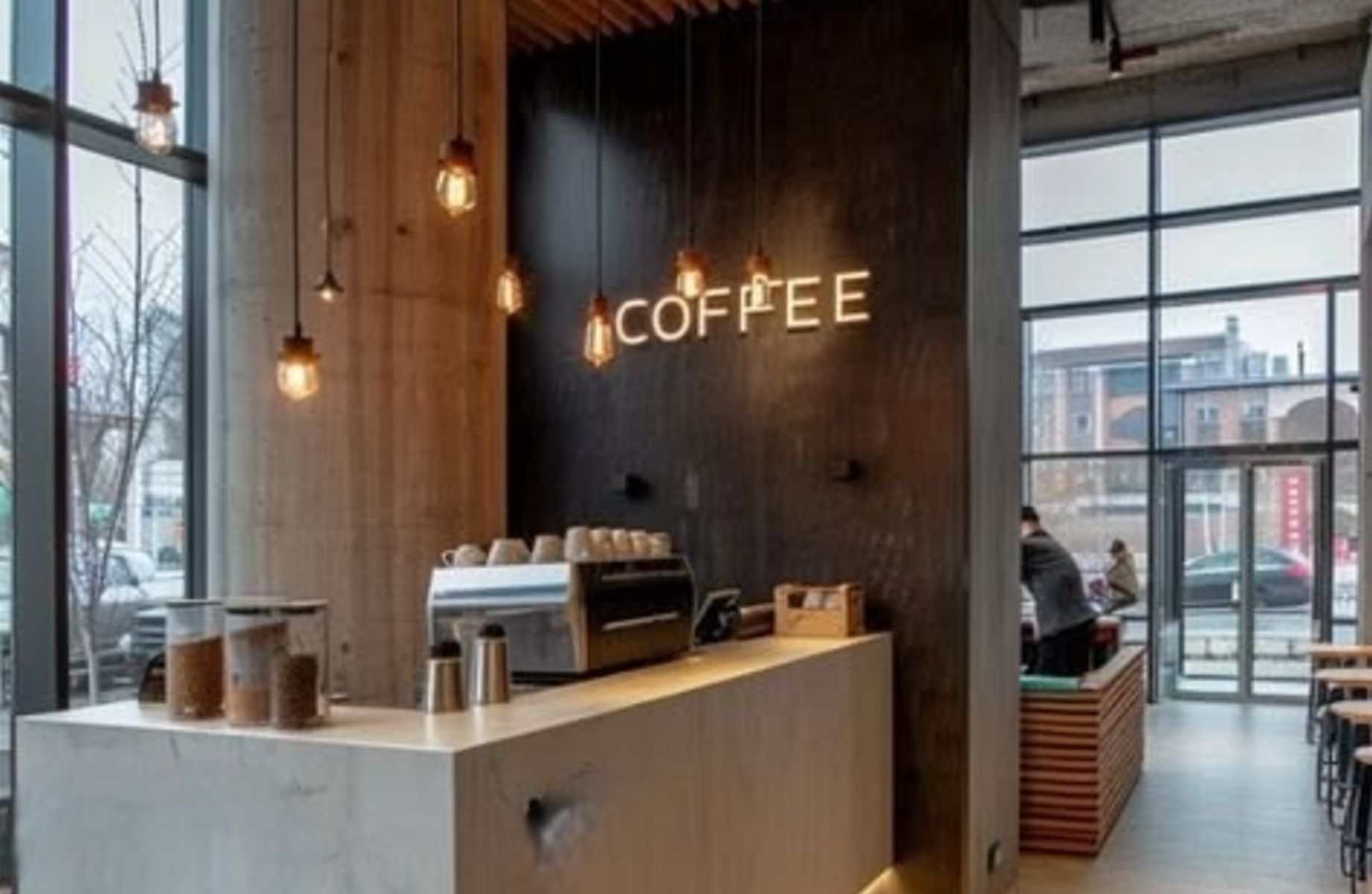 Кофейня формата coffee-to-go в окружении жилых домов