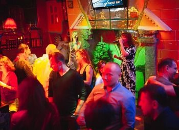 Ночной клуб + караоке-бар +крафт-бар с высокой прибылью