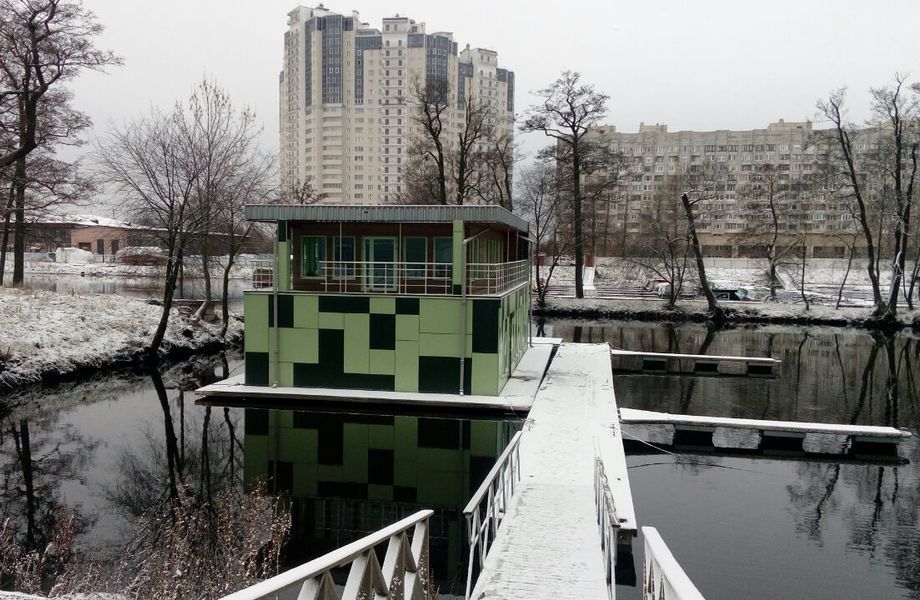 Фото 3 Яхт клуб