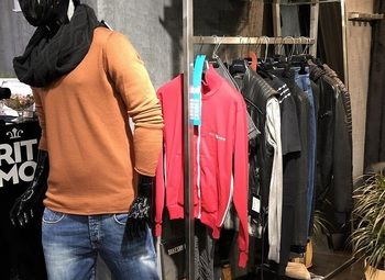 Фото Магазин одежды из Италии