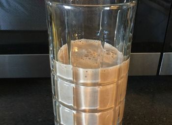 Фитнес Бар у входа в спортивный комплексе