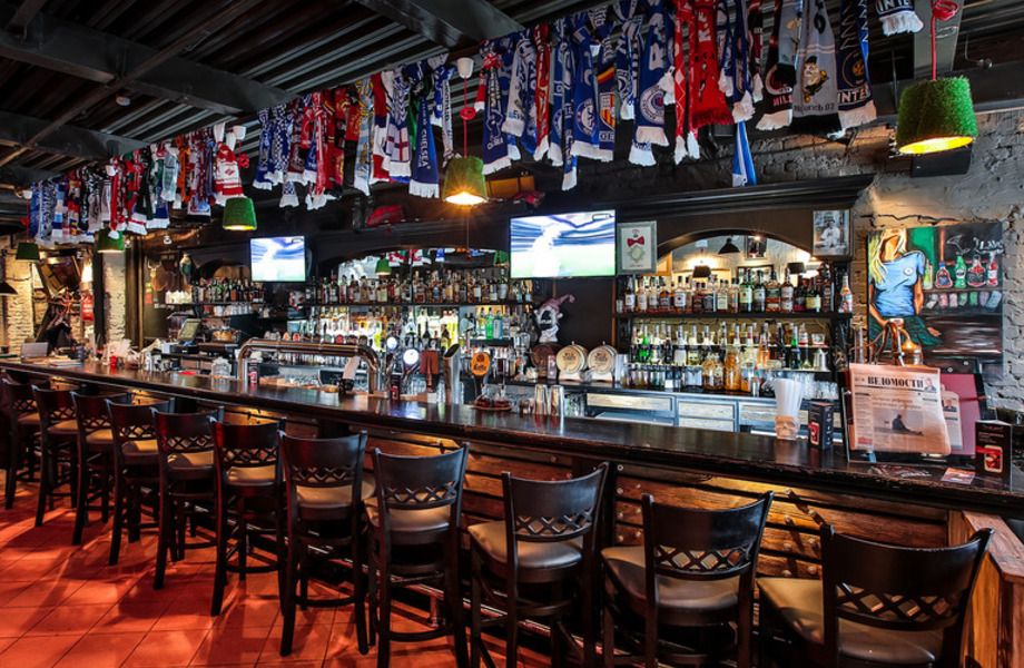 Бар с Танцполом в центре города