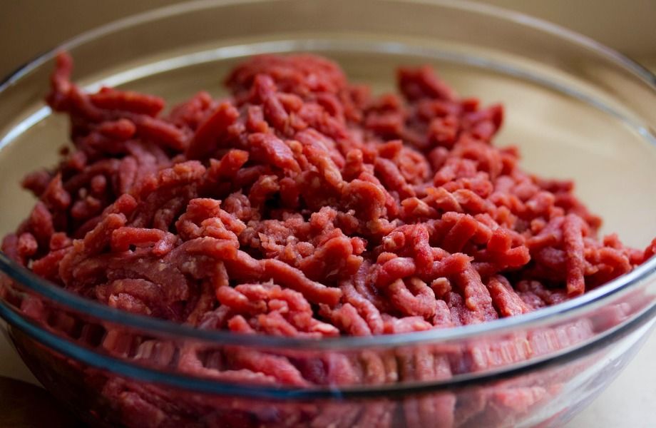 Мясной магазин в проходном месте