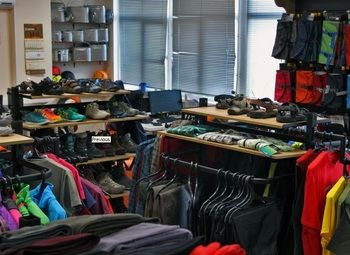 Фото Интернет-магазины по продаже спортивной одежды и аксессуаров.
