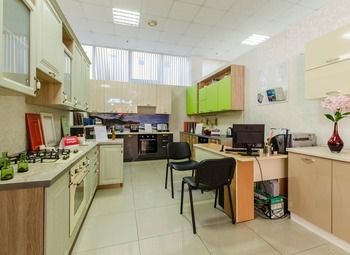 Фото Фирменный мебельный салон, кухни на заказ в ТЦ