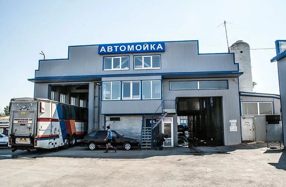 Фото 1 Автомойка+шиномонтаж в Московском районе