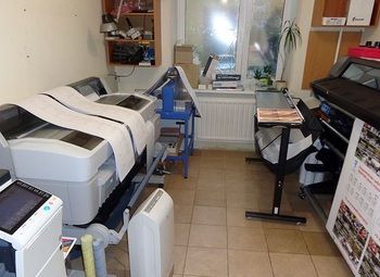 Фото Студия дизайна и типография с 10 годами работы
