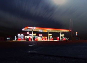 Фото АЗС на оживленной трассе