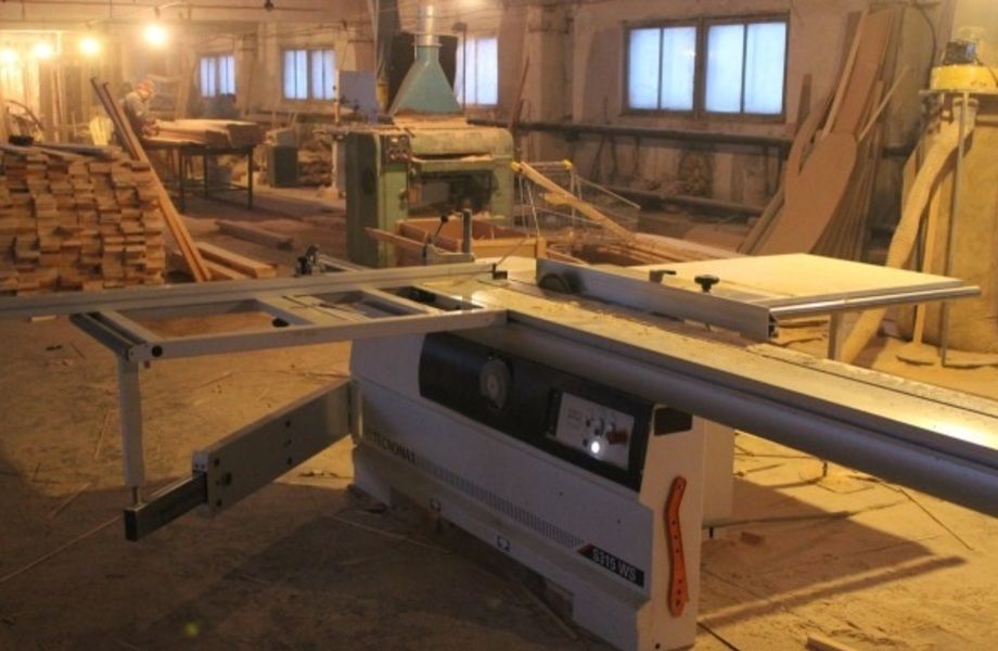 Налаженное производство дверей с высокой прибылью