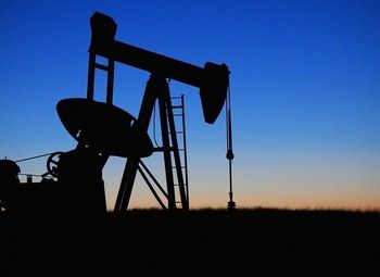 Фото Доля 40 % в нефтеперерабатывающем заводе