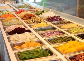 Фото 3 Салат-бар в крупнейшем ТК города / 300 000 рублей прибыли в месяц