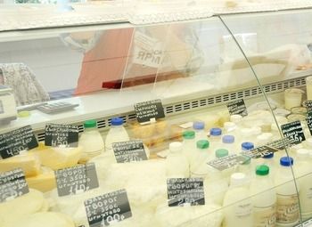Фото Традиционный магазин продуктов в Петроградском районе