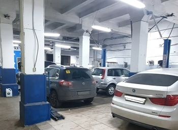 Фото Большой автосервис с мойкой и шиномонтажом на ВО