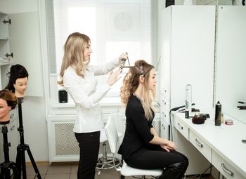 Фото Полностью оборудованный салон красоты