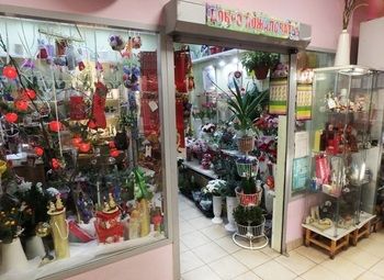 Фото Цветочный магазин в ТЦ (15 лет работы)
